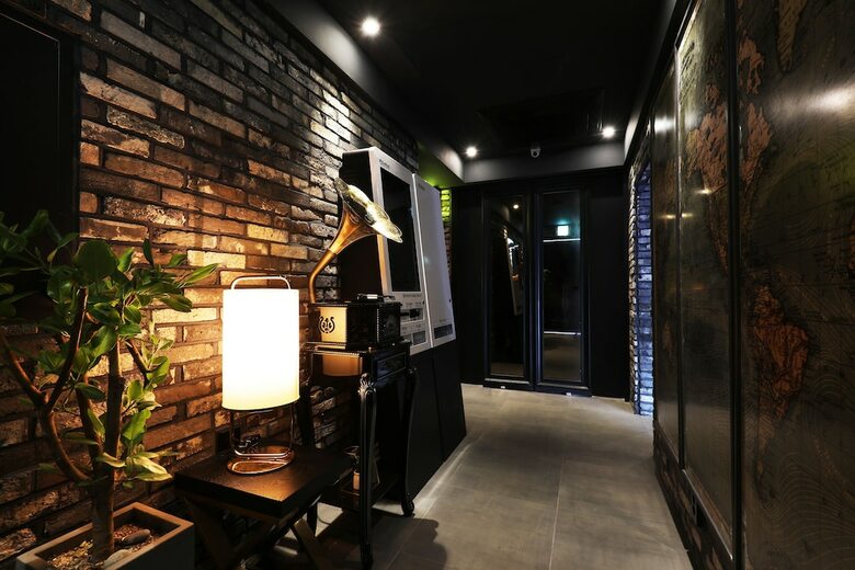 A-vant Hotel