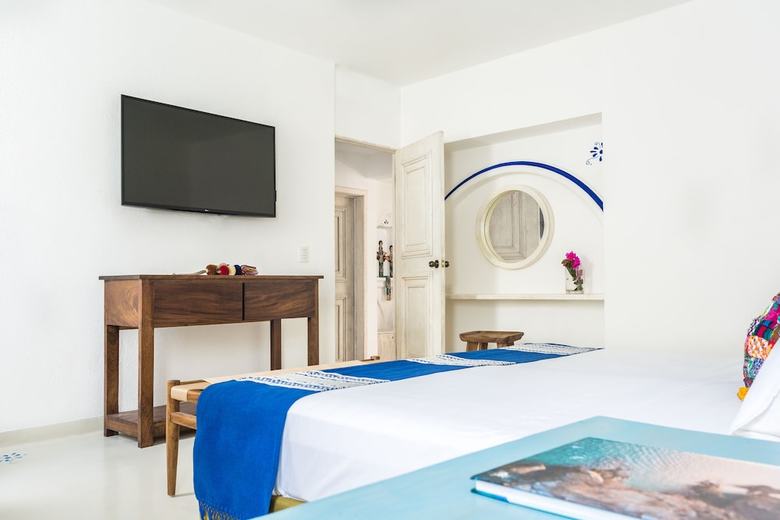Hotel Mar Del Cabo By Velas Resorts