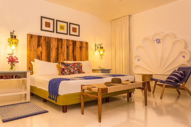 Hotel Mar Del Cabo By Velas Resorts