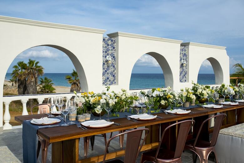 Hotel Mar Del Cabo By Velas Resorts