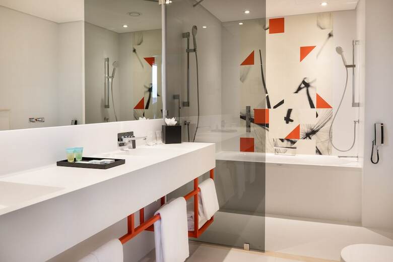Hotel Studio M Arabian Plaza