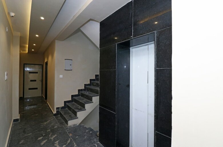 Hotel Oyo 23139 Natraj Inn