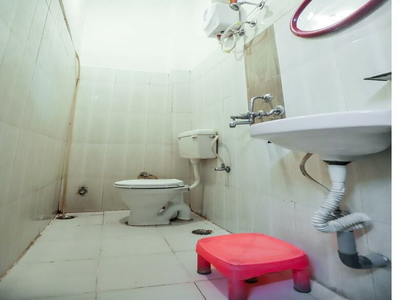 Hotel Oyo 24014 Tuliip Residency