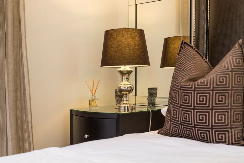 Apartamentos Melrose Executive Suites
