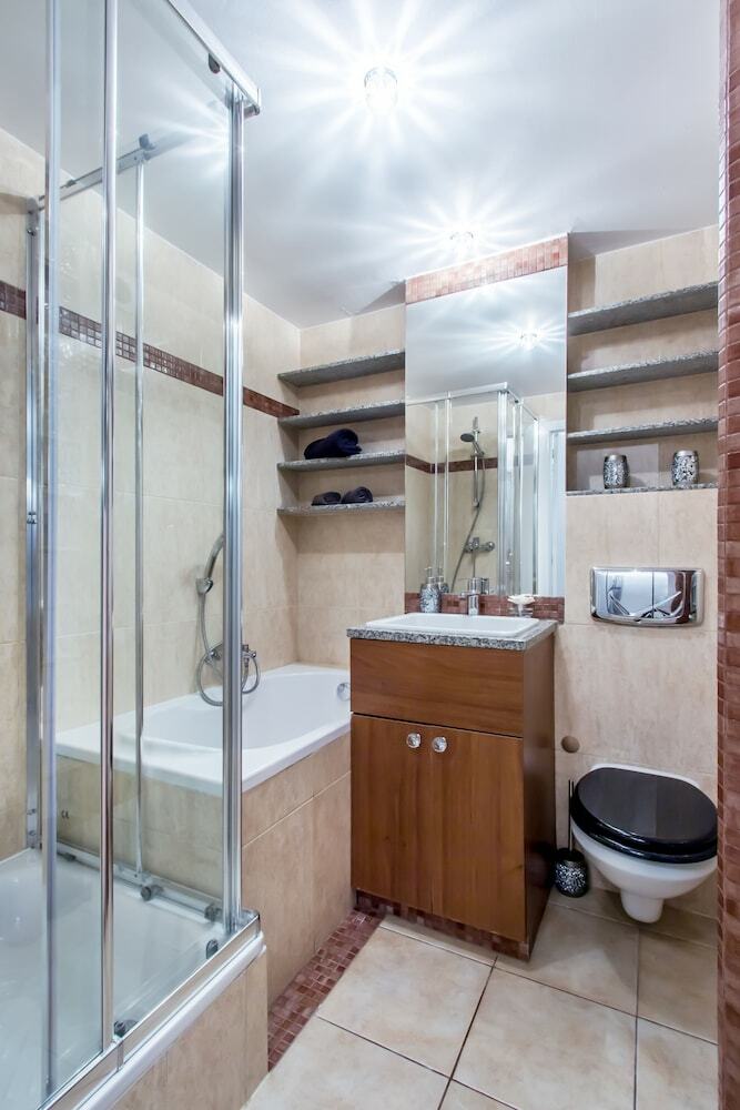Clicktheflat Old Town Apartment