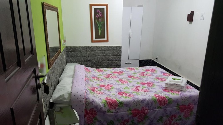 Hostal Pousada Ferradura Beach
