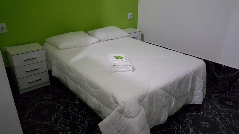 Hostal Pousada Ferradura Beach