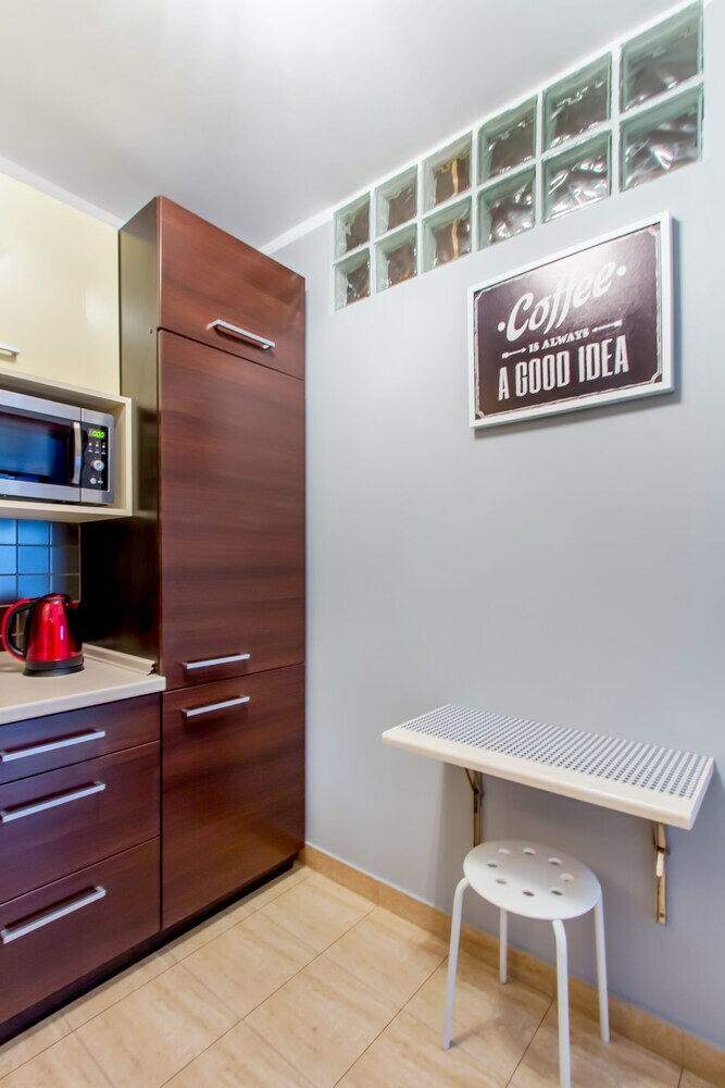 Clicktheflat Golden Terraces Apartment