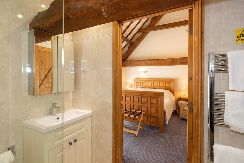Posada Church Farm Lodge