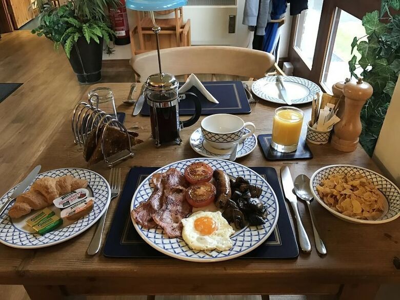 Posada Church Farm Lodge