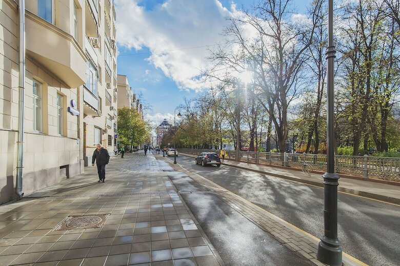 Gm Apartment Patriarshiy