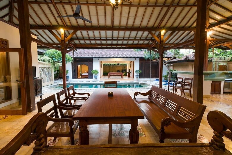 Bali Royal Heritage Villas