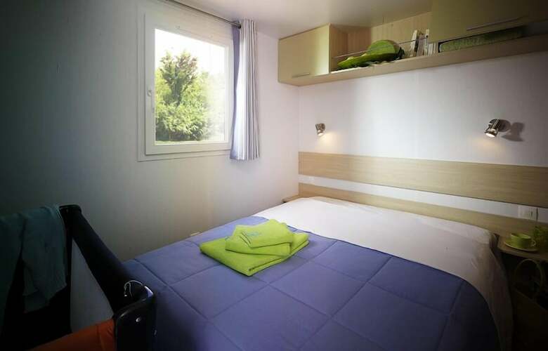 Camping Residentiel La Pin�de