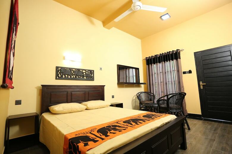 Bed & Breakfast Edwin's Air-port Stay