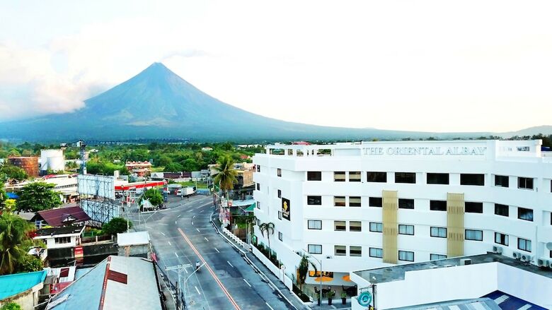 Hotel The Oriental Albay