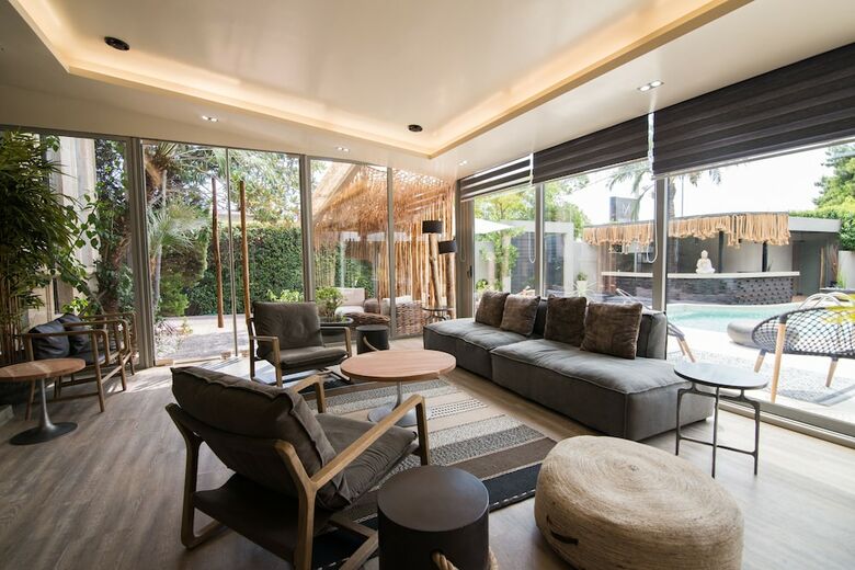 Mikelina Boutique Hotel
