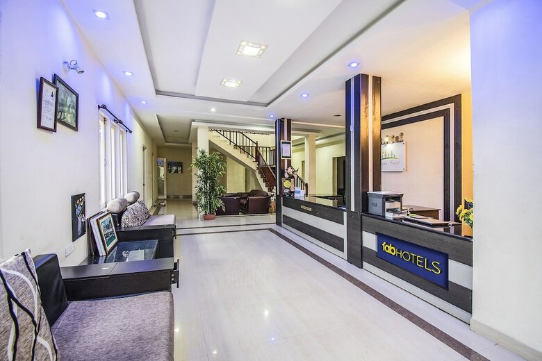 Fabhotel Green Forest