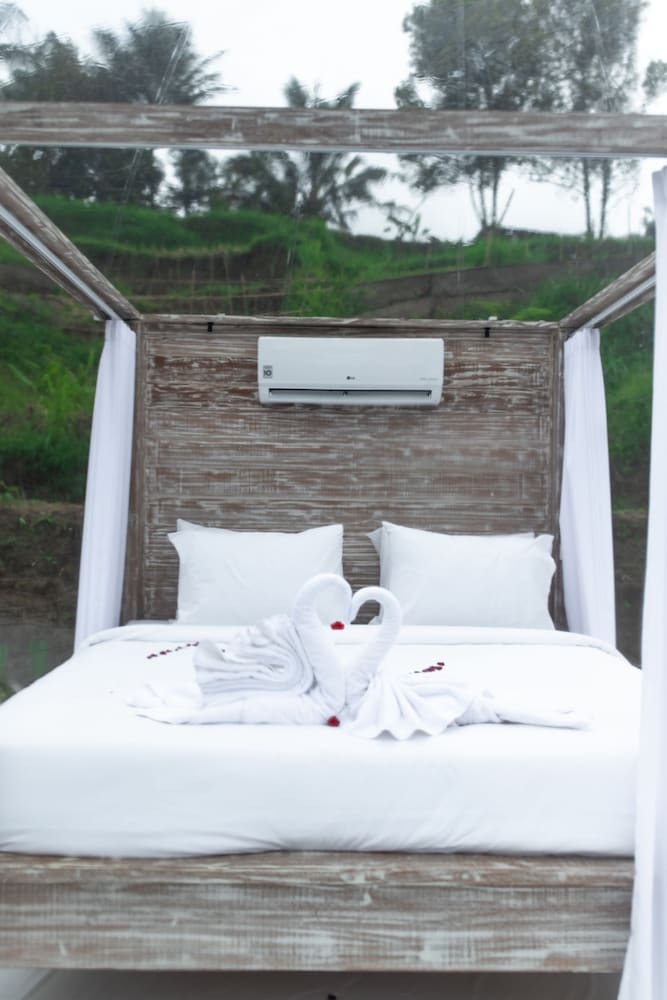 Ubud Bubble Luxury Tent