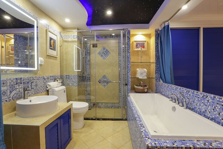 L Theme Hotel Foshan