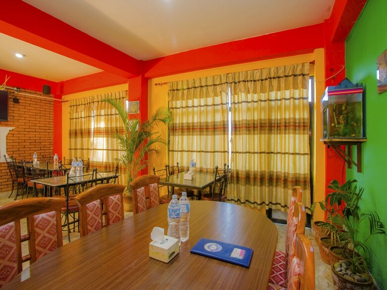 Oyo 240 Hotel Aagan