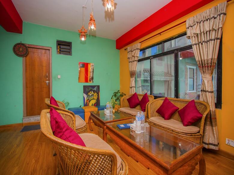 Oyo 240 Hotel Aagan