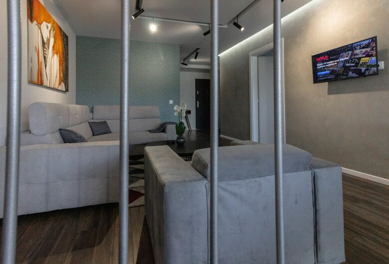 Ares Aparthotel