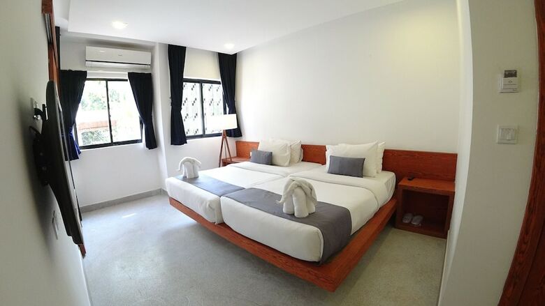 Hotel Corduroy
