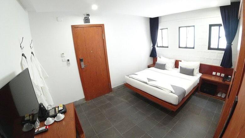 Hotel Corduroy