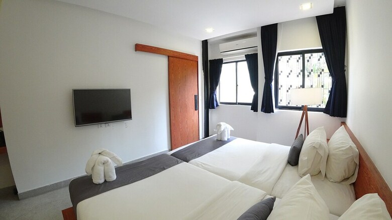 Hotel Corduroy
