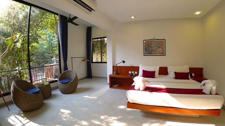 Hotel Corduroy