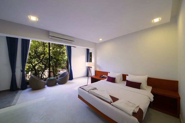 Hotel Corduroy