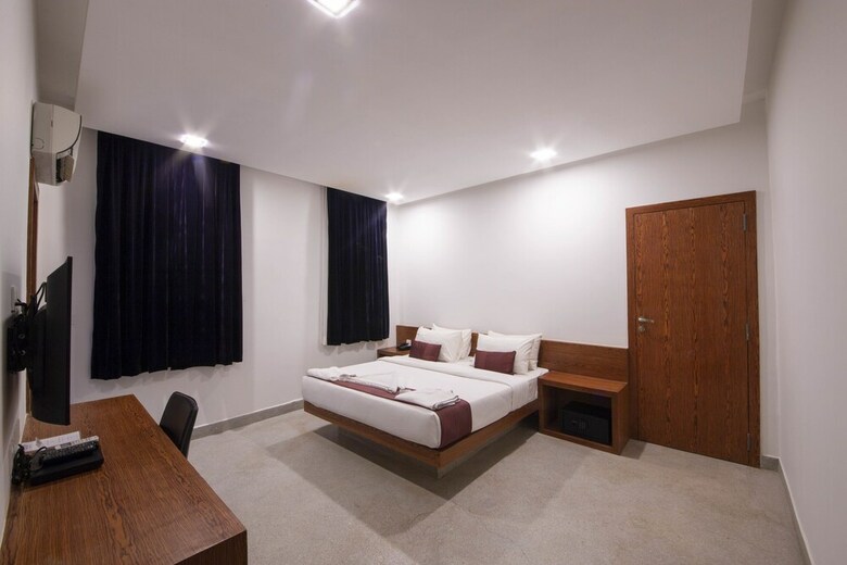 Hotel Corduroy
