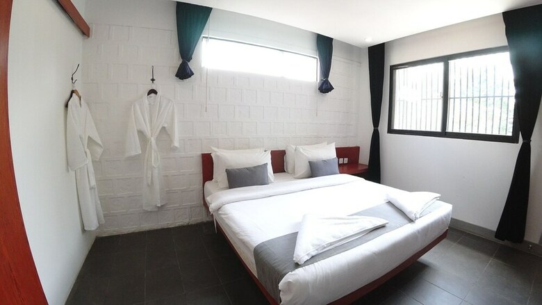 Hotel Corduroy