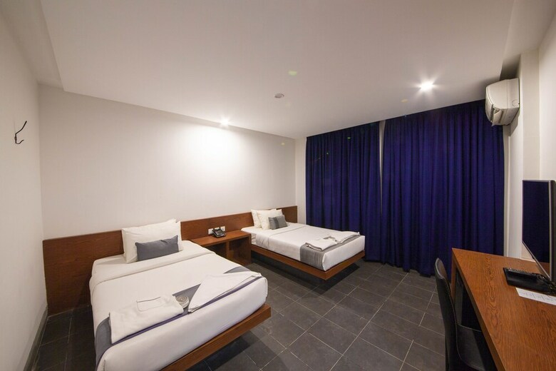 Hotel Corduroy