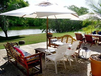 Riverside Hotel
