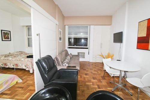 Apartments Almirante Goncalves