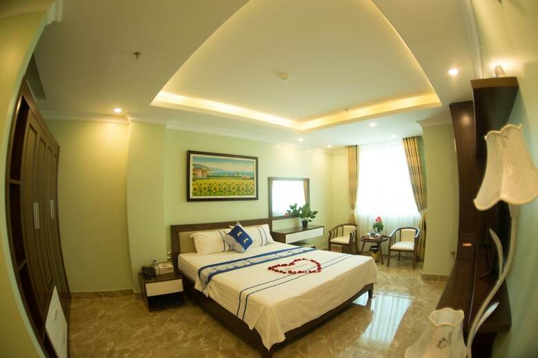 Lavender Hotel & Apartment