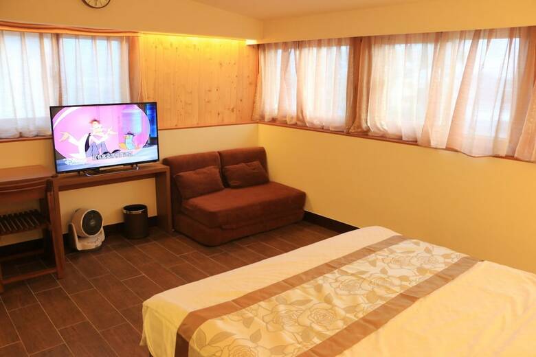 Hotel Buda Banai Homestay