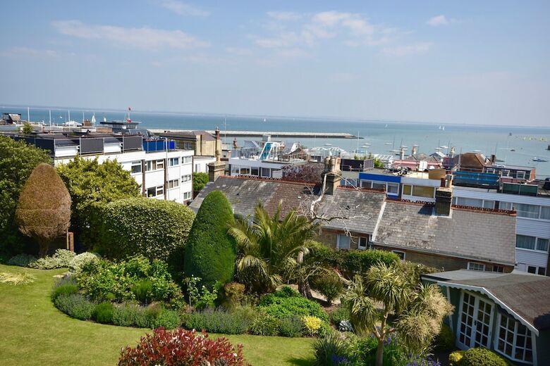 Mulberry Cottage - Cowes