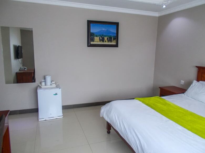Posada Gen 3230 Resort