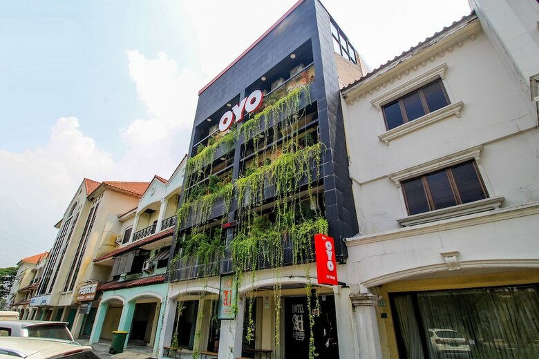 Hostal Oyo 217 A1 Hotel