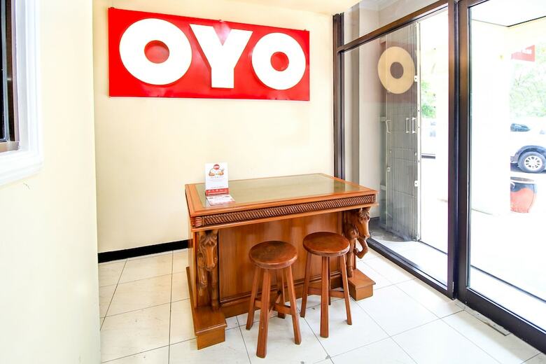 Hostal Oyo 217 A1 Hotel