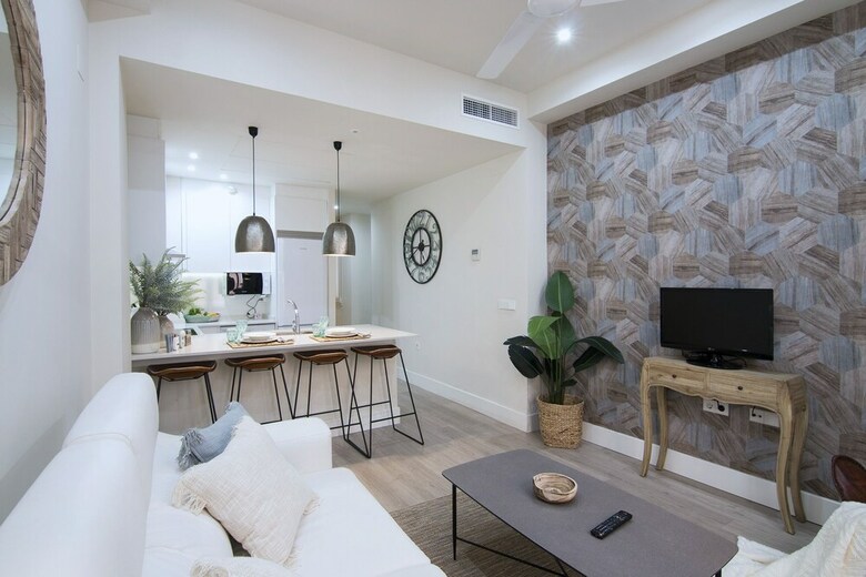 Granada Deluxe Apartments