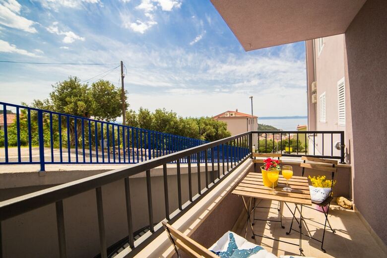 Apartment Blue Sun