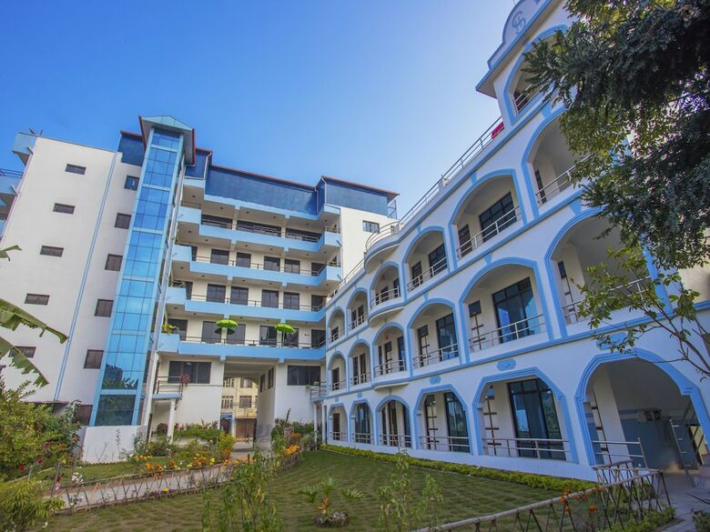 Oyo 242 Hotel Satyam