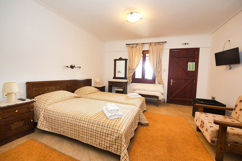 Anemoessa Traditional Village Hotel