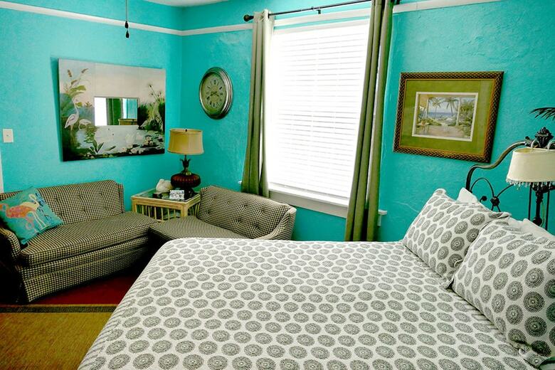 Historic Whiting Hotel Suites