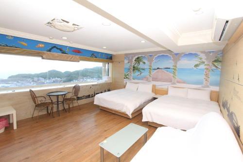 Hotel How Fun Keelung 61