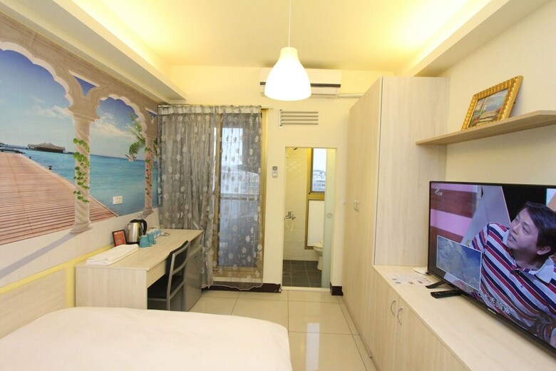 Hotel How Fun Zhunan