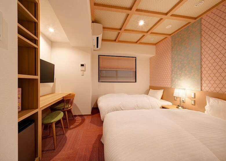 Hotel Sanrriott Kitahama